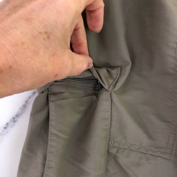 🌲SOLD🌲REI Convertible Nylon Cargo Pants. - Picture 4 of 8